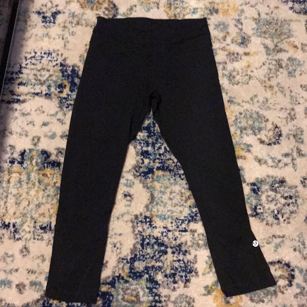 Barely Worn Wunder Under Size 4 Classic Legging - image 1